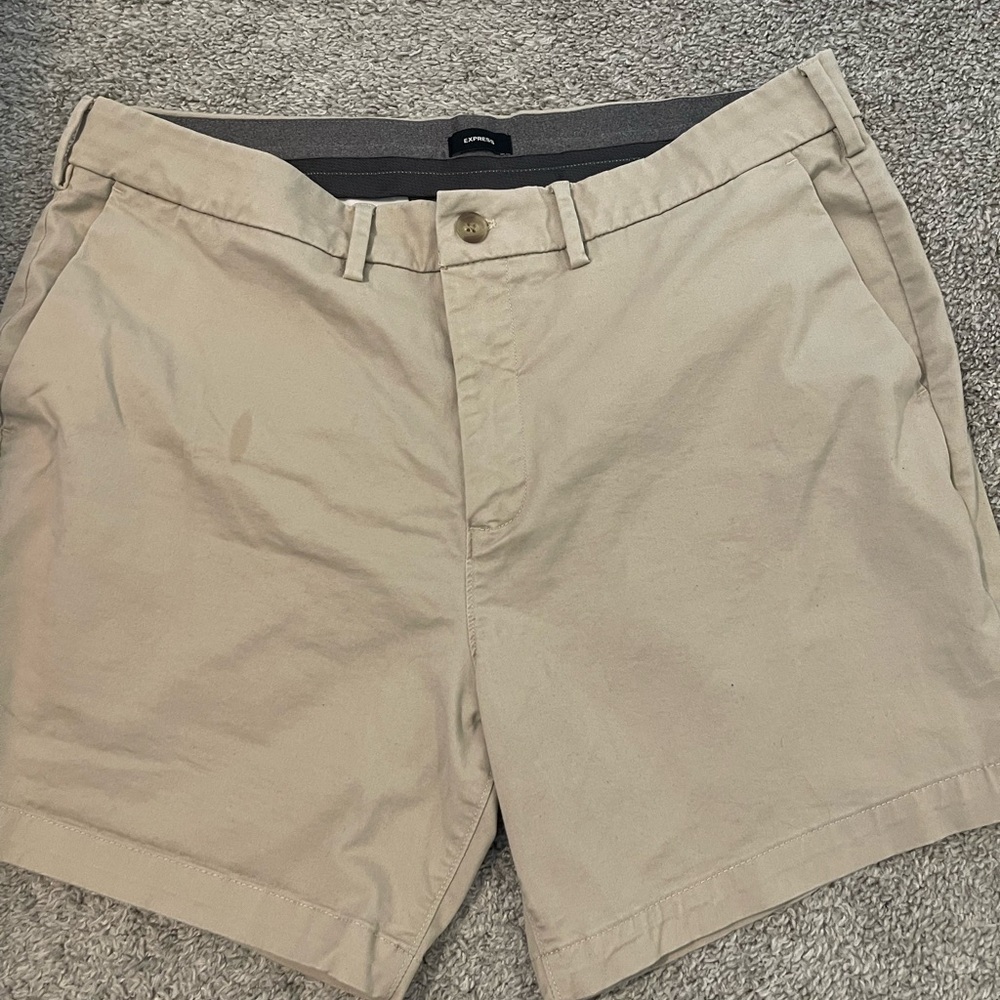 Men's Tan Shorts